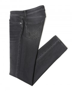 スリムフィット ブラック ジャージーデニム【LEONARDO】