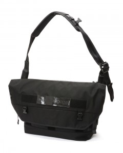メッセンジャーバッグ L【HOBO 26 MESSENGER BAG LARGE/beruf baggage LOGO(ロゴ)】