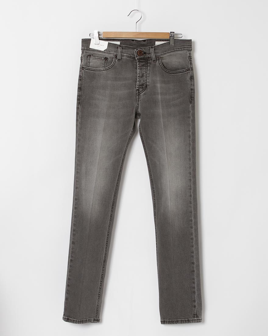 5pウォッシュドストレッチスキニーブラックデニム【CARO-2539L4006/5PKT SLIM DENIM】｜Entre Amis （アントレ・アミ）｜TOKYOlife