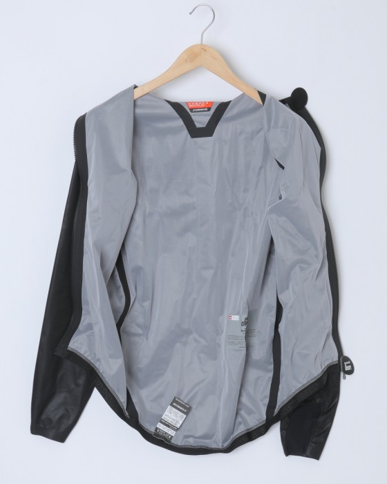 レインジャケット【EQUIPE RS Rain Jacket Targa】｜ASSOS（アソス