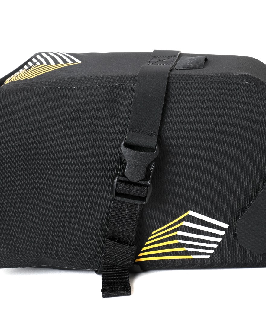 サドルバッグ【RACING SADDLE PACK 5L】｜APIDURA（アピデュラ